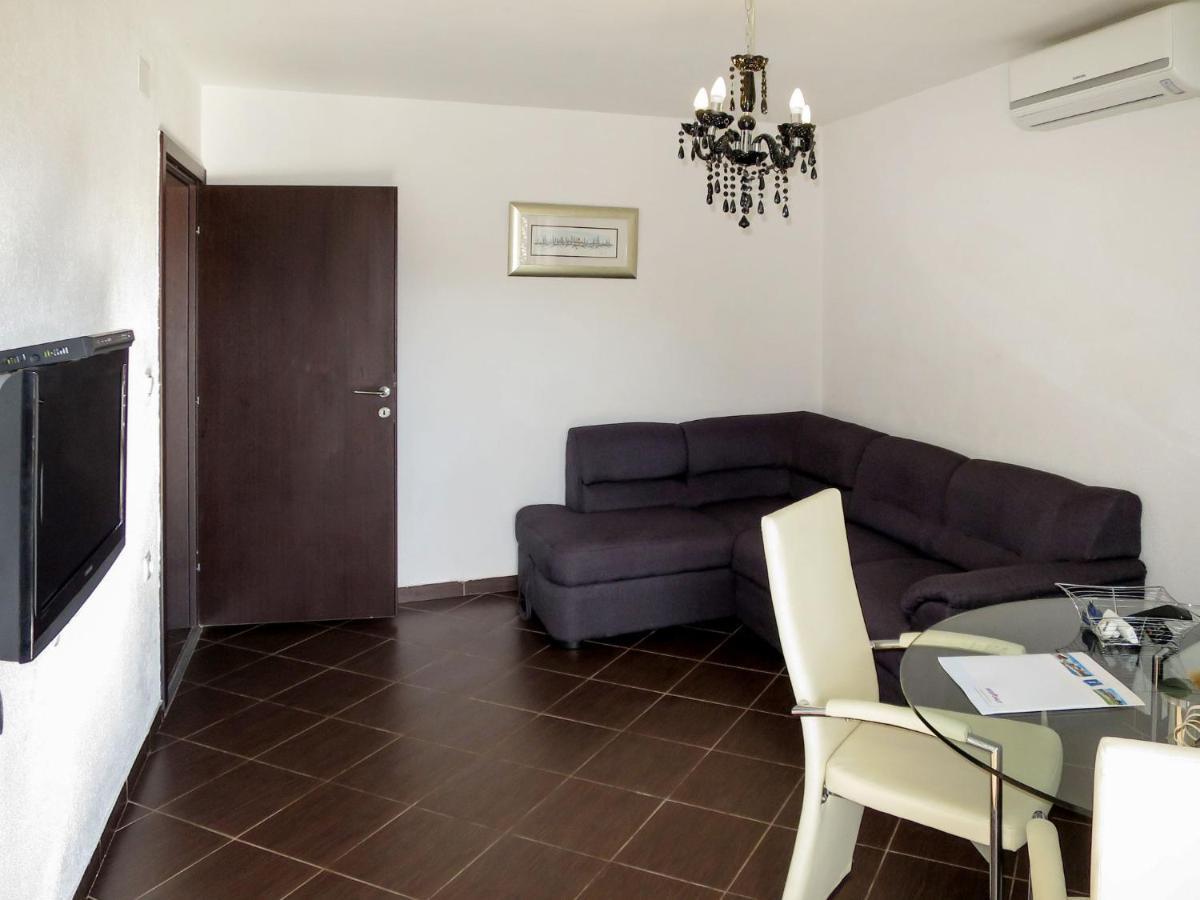 Apartment Josip - Vod201 By Interhome Tribalj Exterior foto
